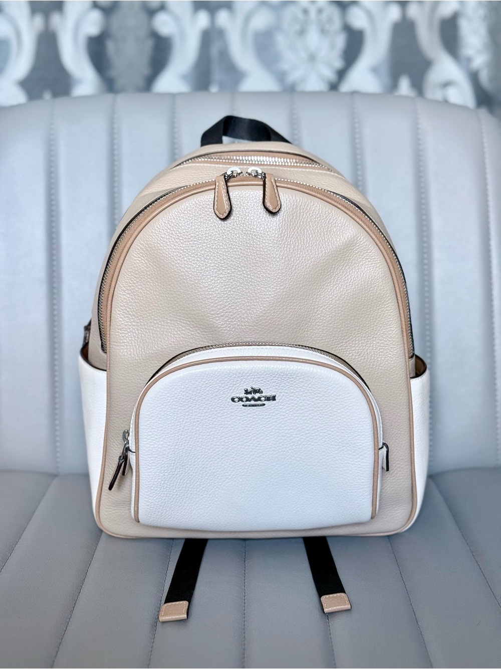 Coach Court NWOT Full Size Backpack Tan White Brown Neutral Pebbled Leather